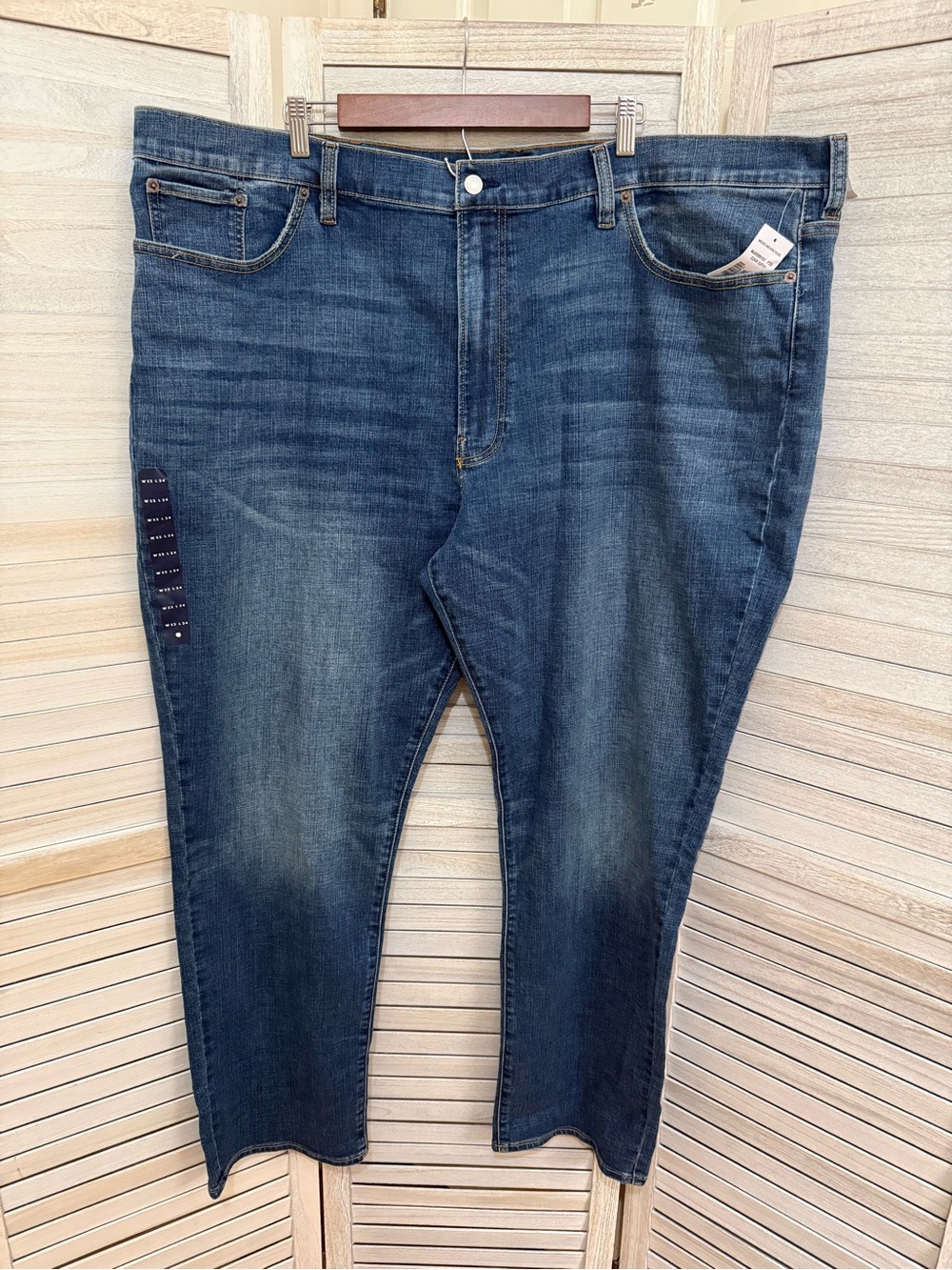 Lucky Brand Relaxed Fit Dark Blue Wash Jeans